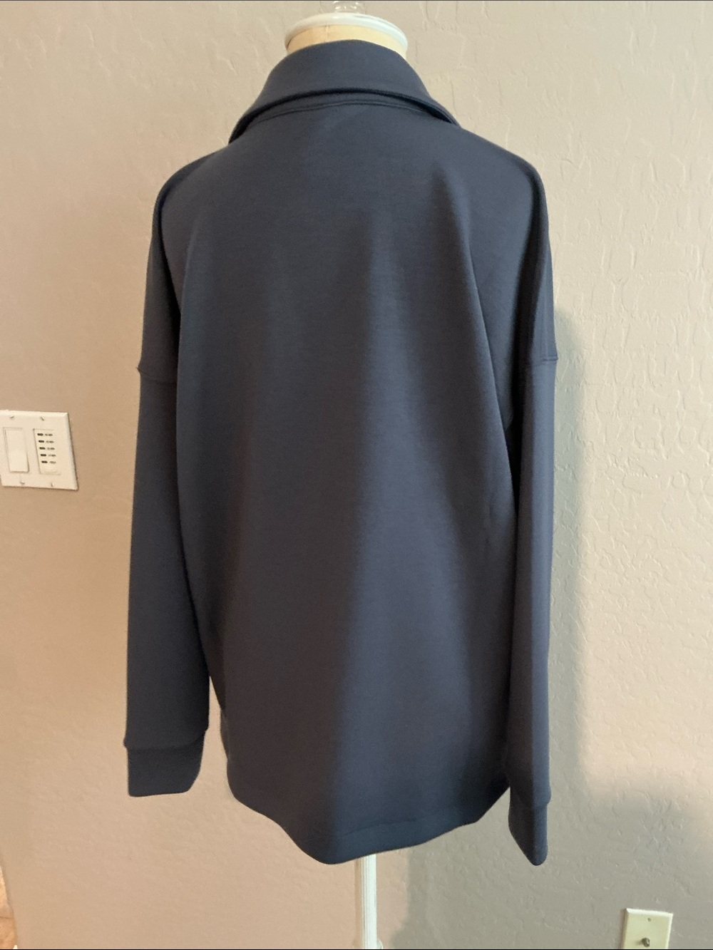 SPANX AirEssentials Polo Top - Picture 2 of 4